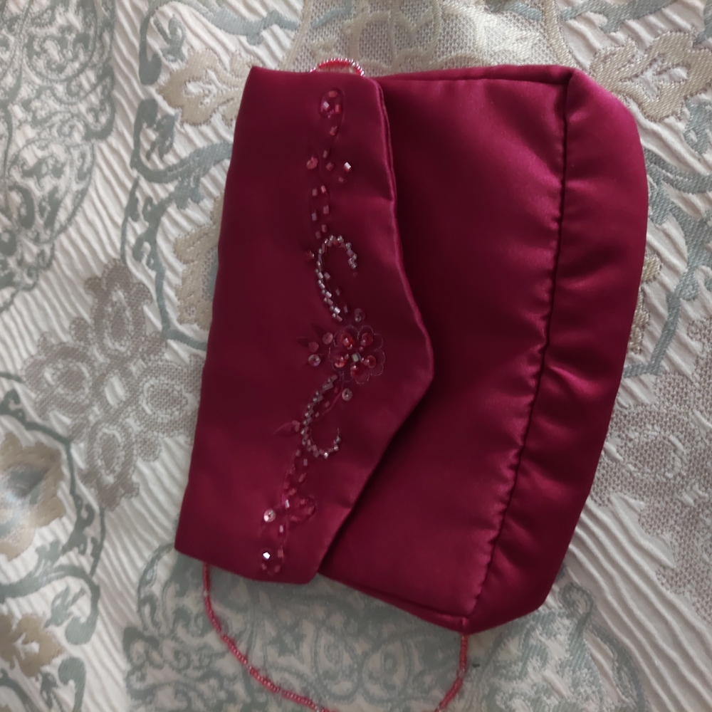 Vintage Maroon Runched Sheath Formal Dress With Spaghetti Straps/Matching Purse - Picture 11 of 14